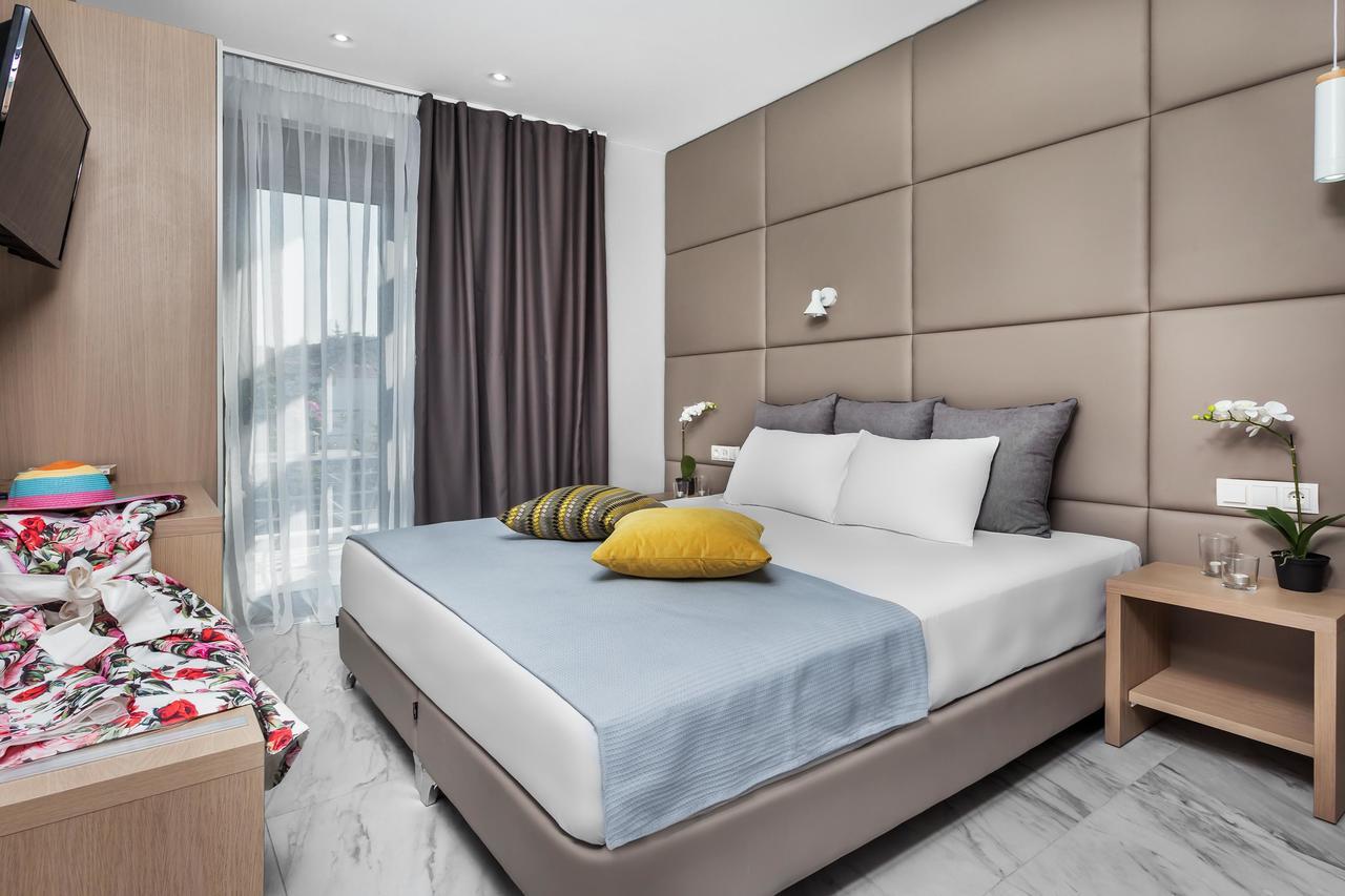 Nymphes Deluxe Accommodation 佩科霍里 外观 照片