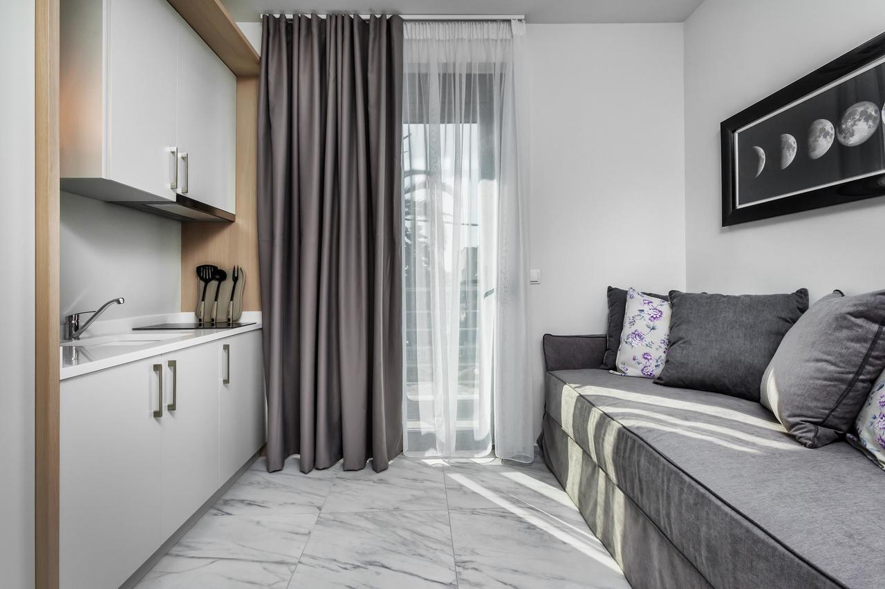 Nymphes Deluxe Accommodation 佩科霍里 外观 照片