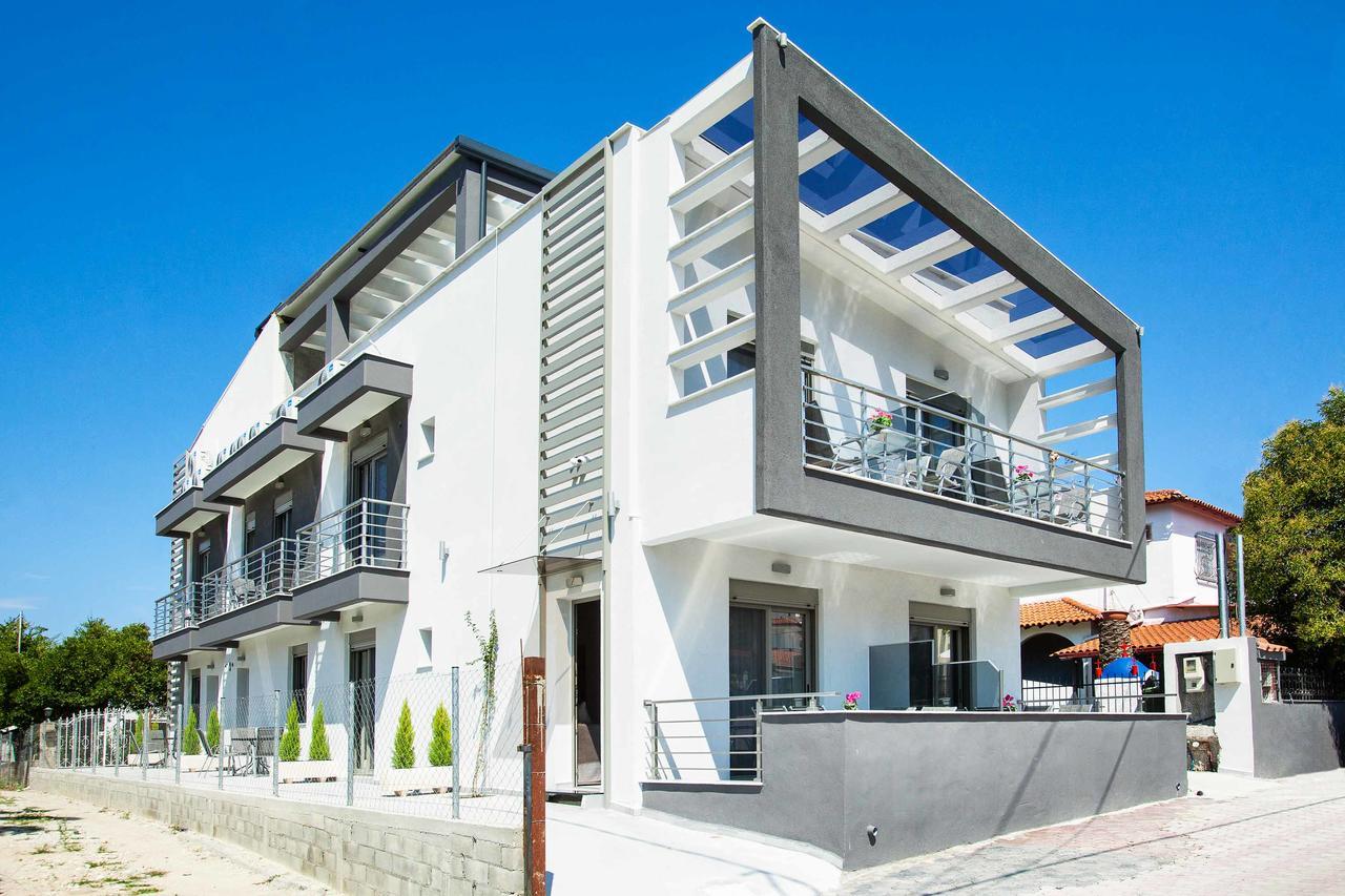 Nymphes Deluxe Accommodation 佩科霍里 外观 照片